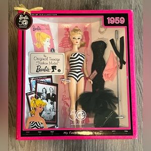 BRAND NEW IN BOX 50th Anniversary 2009 Edition “Original Teenage Model” Barbie